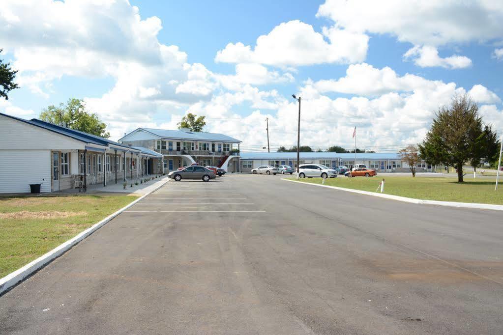 Horse Cave Motel Exterior foto